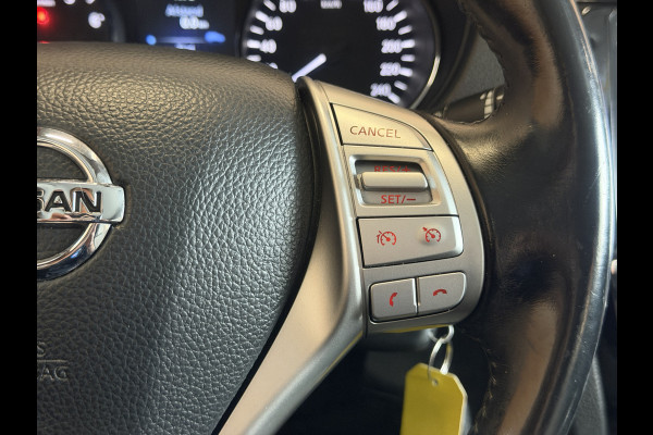 Nissan QASHQAI 1.2 Acenta lage km stand! | lmv 18 inch | leer/alcantara | trekhaak | cruise control