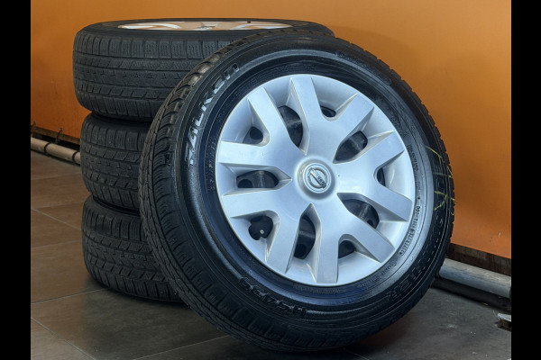 Nissan QASHQAI 1.2 Acenta lage km stand! | lmv 18 inch | leer/alcantara | trekhaak | cruise control
