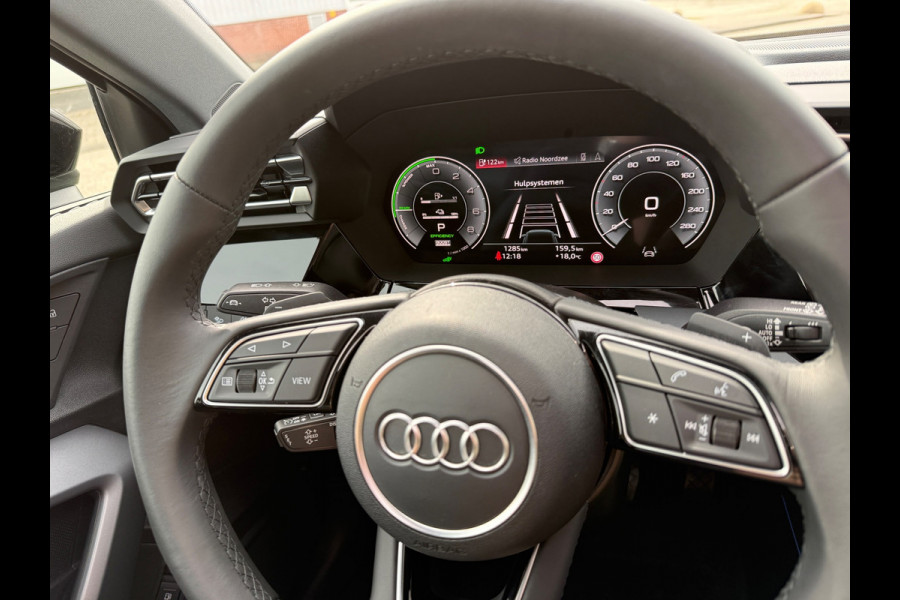 Audi A3 Sportback 45 TFSI e 2025 COMPETITION S-EDITION PANO CAM LUXE NAP