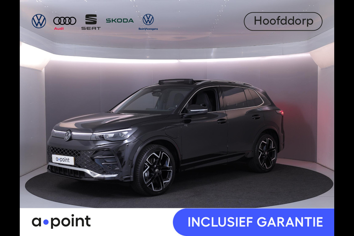 Volkswagen Tiguan 1.5 eHybrid R-Line Edition 204 PK PHEV | Verlengde garantie | Panorama dak | Stoel- en stuur verwarming