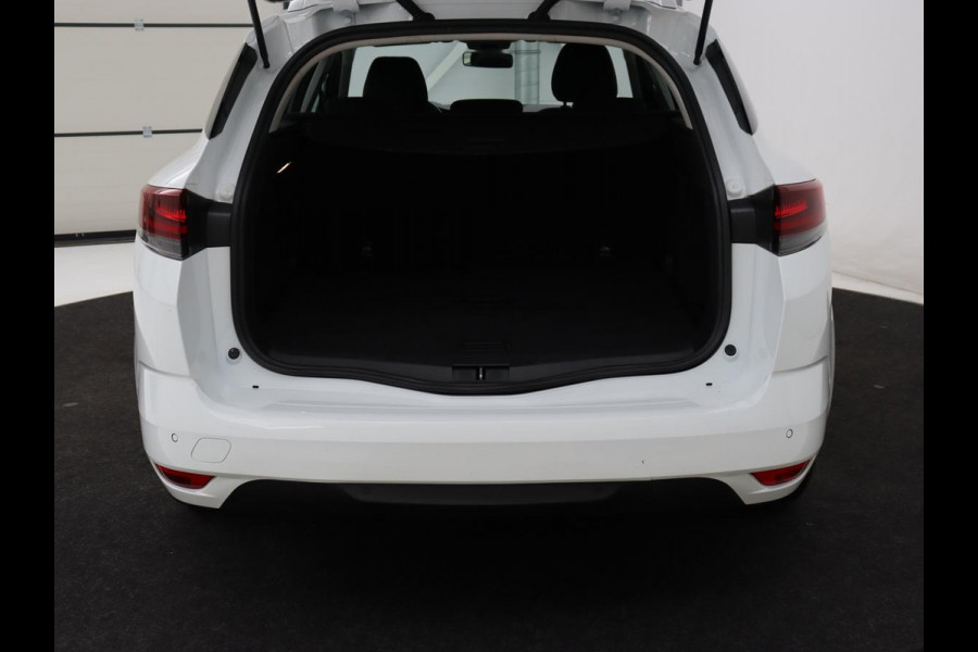 Renault Mégane 1.3 TCe Business Zen | Automaat | Camera | Keyless | Navigatie | Full LED | Climate control | Half leder | Parkeerhulp | Cruise control | Bluetooth