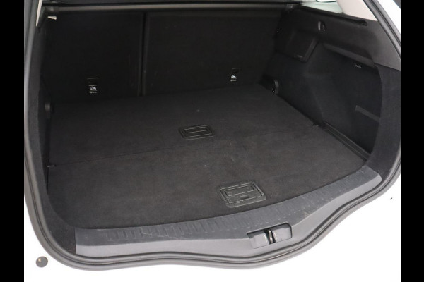 Renault Mégane 1.3 TCe Business Zen | Automaat | Camera | Keyless | Navigatie | Full LED | Climate control | Half leder | Parkeerhulp | Cruise control | Bluetooth