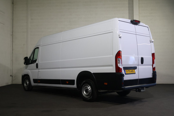 Peugeot Boxer 2.2 BlueHDi 180pk L4 H2 Automaat Airco Navigatie Camera