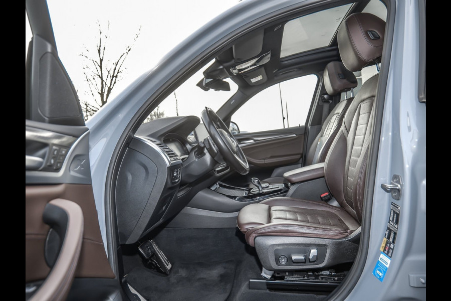 BMW X3 xDrive30e M-SPORT ** LED, BRUIN LEDER, PANORAMA, ACC, TREKH, 19-inch LMV ** UNFALLFREI - DEALER ONDERH ** ** INFORMEER OOK NAAR ONZE AANTREKKELIJKE FINANCIAL-LEASE TARIEVEN **