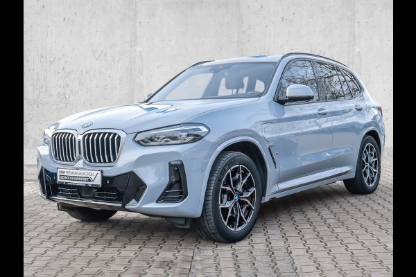 BMW X3 xDrive30e M-SPORT ** LED, BRUIN LEDER, PANORAMA, ACC, TREKH, 19-inch LMV ** UNFALLFREI - DEALER ONDERH ** ** INFORMEER OOK NAAR ONZE AANTREKKELIJKE FINANCIAL-LEASE TARIEVEN **