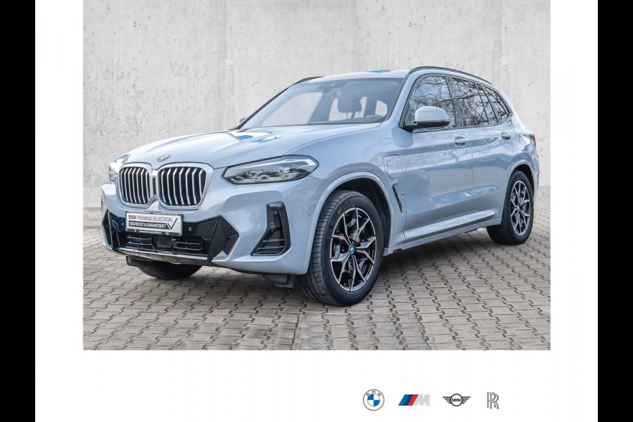 BMW X3 xDrive30e M-SPORT ** LED, BRUIN LEDER, PANORAMA, ACC, TREKH, 19-inch LMV ** UNFALLFREI - DEALER ONDERH ** ** INFORMEER OOK NAAR ONZE AANTREKKELIJKE FINANCIAL-LEASE TARIEVEN **