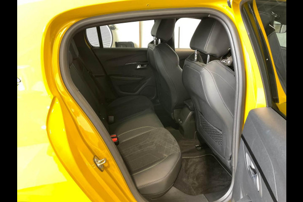 Peugeot e-208 EV GT 50 kWh | 7800 KM | Stoelverwarming | Full Options | WORDT VERWACHT!