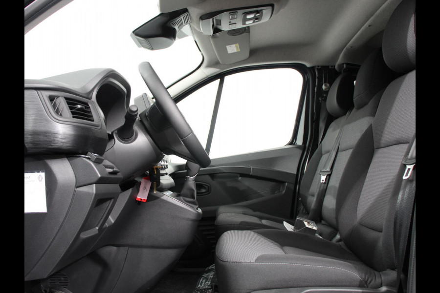 Renault Trafic 2.0 Blue dCi 150PK T30 L2H1 Advance Automaat Dubbele cabine Navigatie Airco Lichtmetalen velgen Betimmering Trekhaak Camera Parkeer sensoren Dab