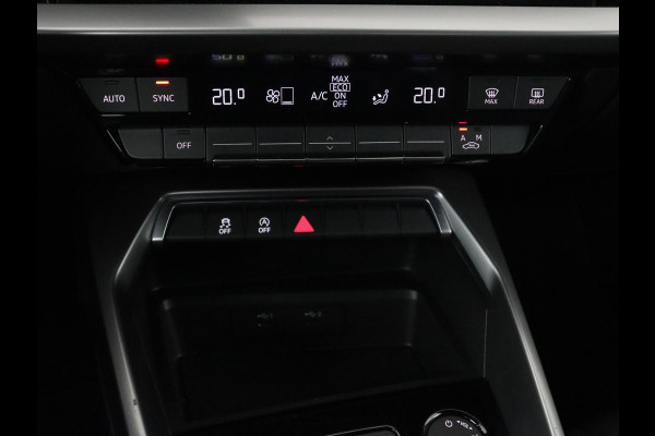 Audi A3 30 TFSI Pro Line | Carplay | Full LED | Climate control | Virtual Cockpit | Parkeerhulp | Cruise control | DAB | Bluetooth