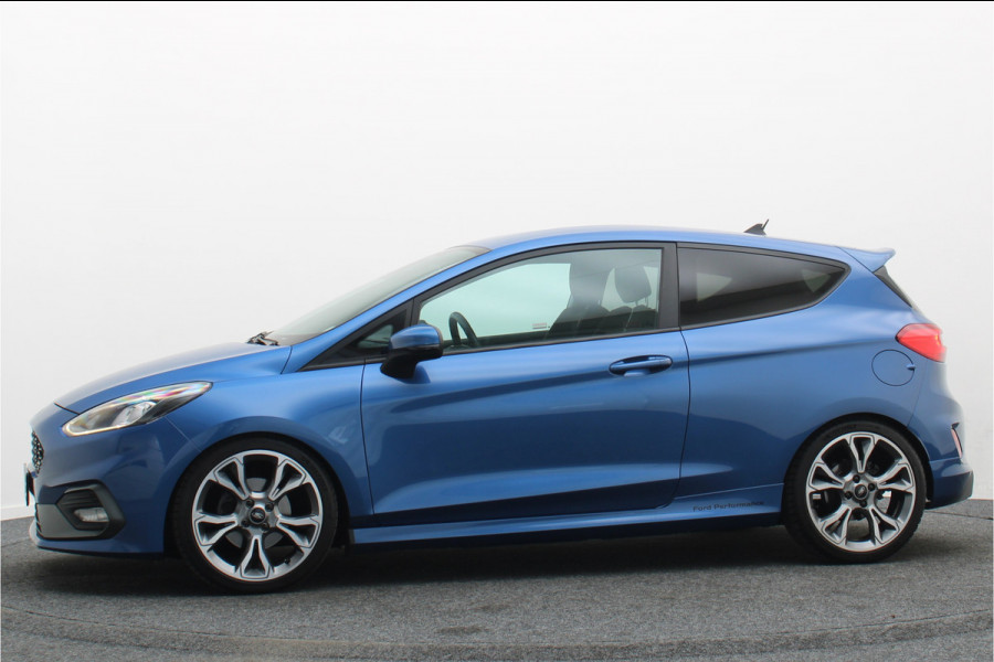 Ford Fiesta 1.5 ST Recaro Schaalstoelen, Carbon, Airco, Cruise, Apple Carplay, Winterpakket