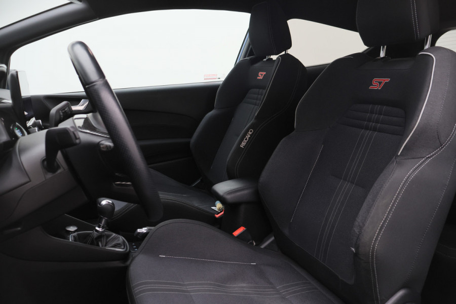 Ford Fiesta 1.5 ST Recaro Schaalstoelen, Carbon, Airco, Cruise, Apple Carplay, Winterpakket
