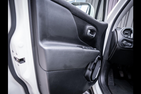 Jeep Renegade 1.0T Limited - Black series l Bull Bar l Pano l Auto Carplay