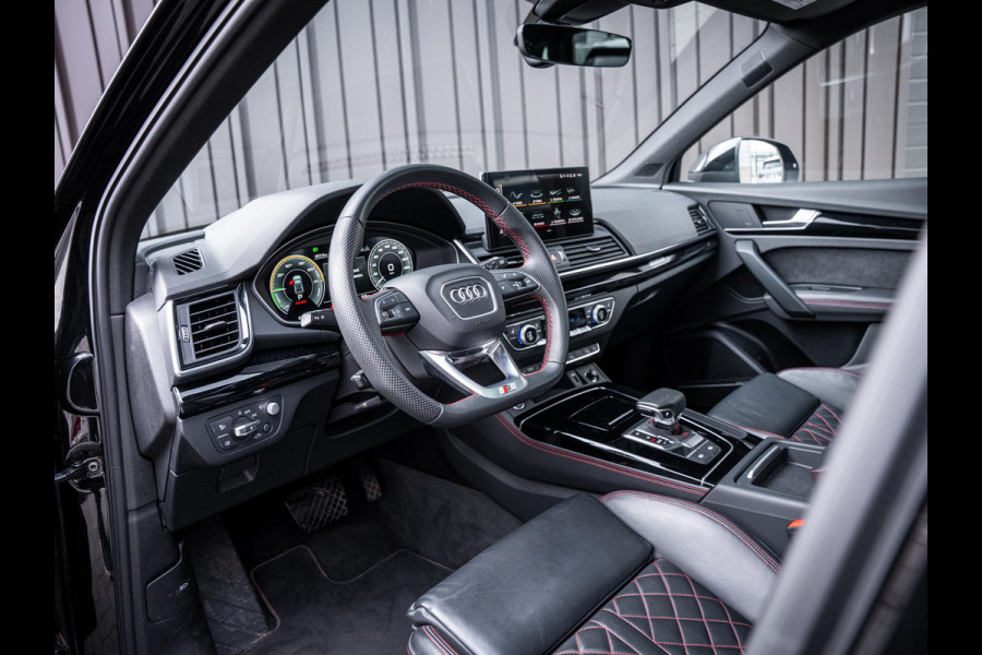 Audi Q5 55 TFSI e S edition Competition - S-Line l Vol opties! l Luchtv. l Pano l Trekh.