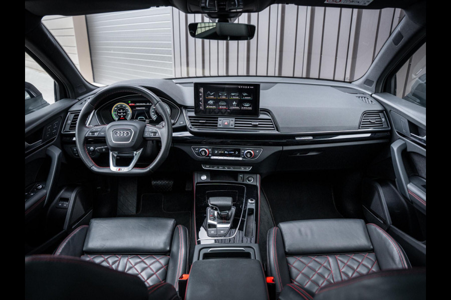 Audi Q5 55 TFSI e S edition Competition - S-Line l Vol opties! l Luchtv. l Pano l Trekh.