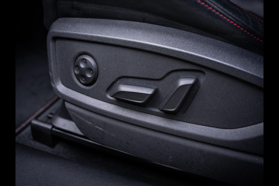 Audi Q5 55 TFSI e S edition Competition - S-Line l Vol opties! l Luchtv. l Pano l Trekh.