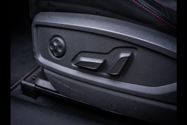 Audi Q5 55 TFSI e S edition Competition - S-Line l Vol opties! l Luchtv. l Pano l Trekh.