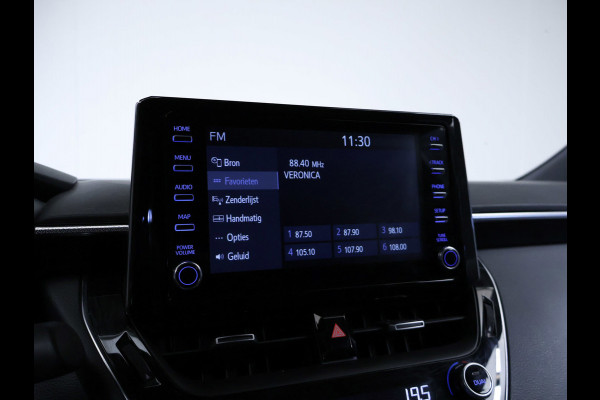 Toyota Corolla Touring Sports 1.8 Hybrid Business Plus Sport (APPLE CARPLAY,NAVI,CAMERA,STOELVERWARMING,CRUISE,GETINT,LM VELGEN)