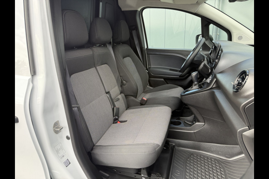 Mercedes-Benz eCitan 51 kWh / L2H1 / TREKHAAK / 3-ZITS /**7.445 KM!!** / CAMERA / CRUISE / ECC / CARPLAY