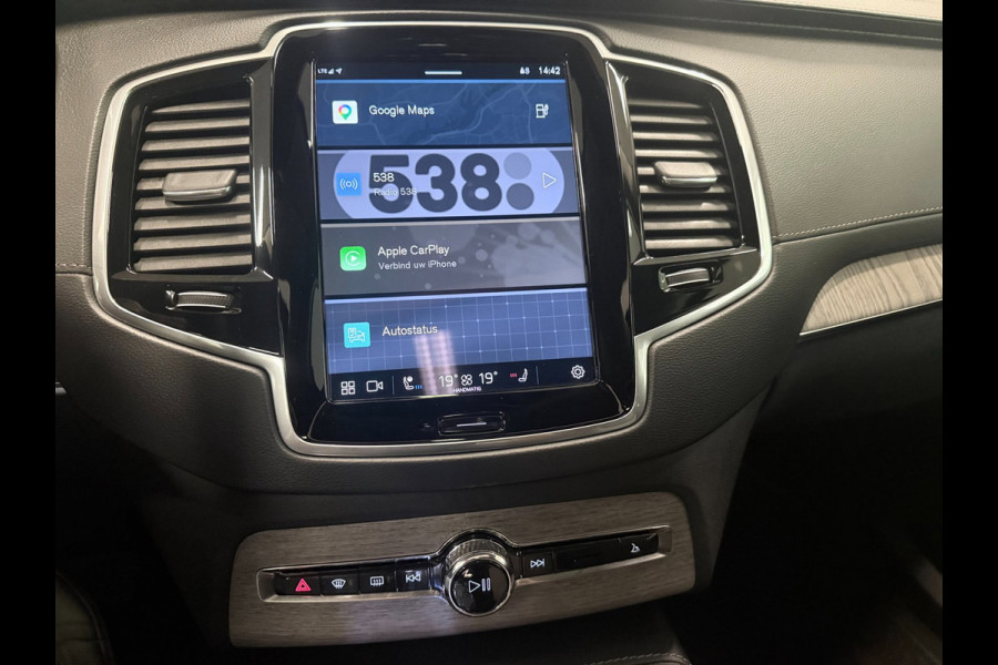 Volvo XC90 2.0 T8 Recharge AWD Ultimate Dark 7P LONG RANGE PANO/LUCHTV/B&W/STOELVENTILATIE/LEDER/H-UP/DAB/360CAM///