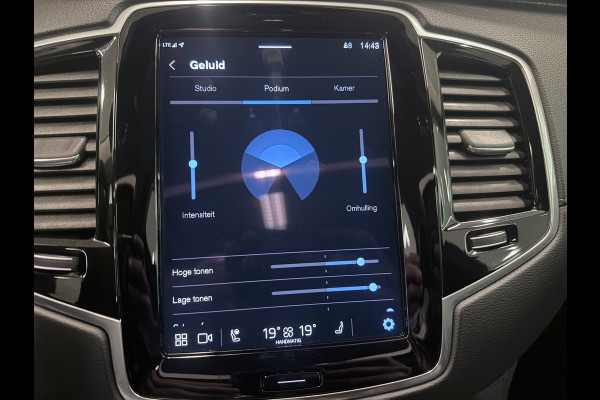 Volvo XC90 2.0 T8 Recharge AWD Ultimate Dark 7P LONG RANGE PANO/LUCHTV/B&W/STOELVENTILATIE/LEDER/H-UP/DAB/360CAM///
