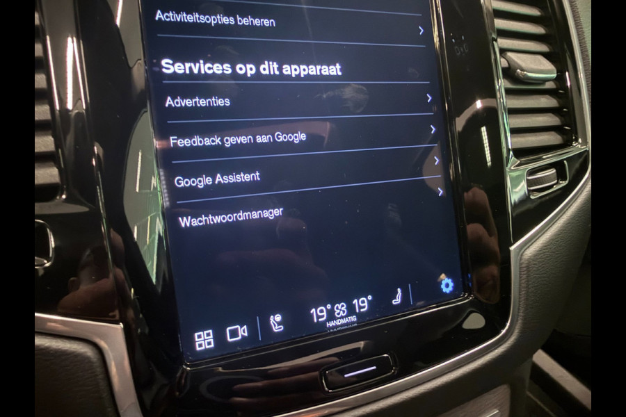 Volvo XC90 2.0 T8 Recharge AWD Ultimate Dark 7P LONG RANGE PANO/LUCHTV/B&W/STOELVENTILATIE/LEDER/H-UP/DAB/360CAM///