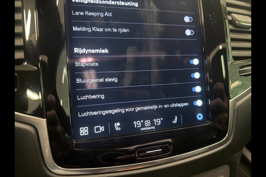 Volvo XC90 2.0 T8 Recharge AWD Ultimate Dark 7P LONG RANGE PANO/LUCHTV/B&W/STOELVENTILATIE/LEDER/H-UP/DAB/360CAM///