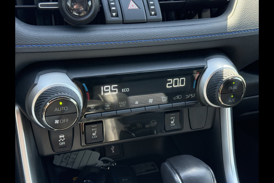 Toyota RAV4 2.5 Hybrid AWD Bi-Tone | ACC | Leder | Camera | Keyless | 18 inch