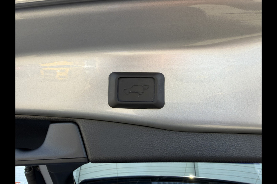 Toyota RAV4 2.5 Hybrid AWD Bi-Tone | ACC | Leder | Camera | Keyless | 18 inch
