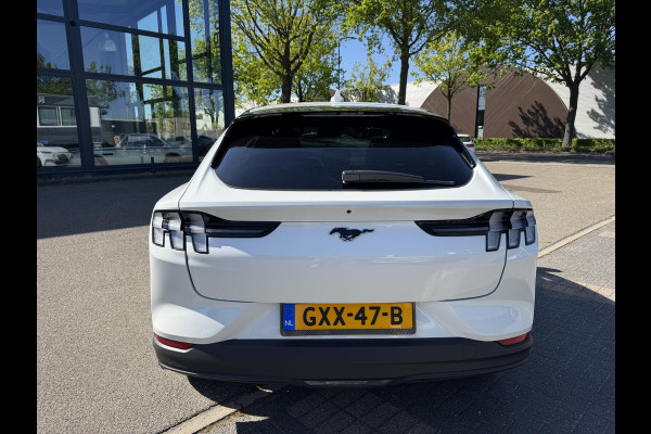 Ford Mustang Mach-E Extended RWD 98 kWh 94% SOH | DEALER ONDERHOUDEN | LEDER | ELEKTRISCHE ACHTERKLEP| BANG & OLUFSEN AUDIO| STOEL + STUURVERWARMING| 360 CAMERA|