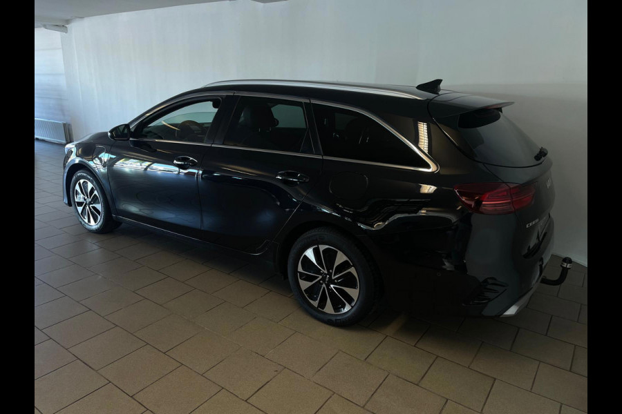 Kia Ceed Sportswagon 1.6 GDI PHEV DynamicPlusLine PLUG IN HYBRID AUTOMAAT AIRCO NAVI CRUISE STUURVERW STOELVERW VELGEN NIEUWSTAAT