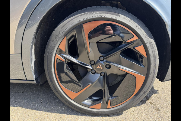 CUPRA Tavascan Adrenaline 82 kWh SOH 96%| WINTERPACK | MEMORY STOELEN| 360 CAMERA| HEAD-UP DISPLAY| PANORAMADAK| ELEKTRISCHE ACHTERKLEP| SENNHEISER AUDIO|