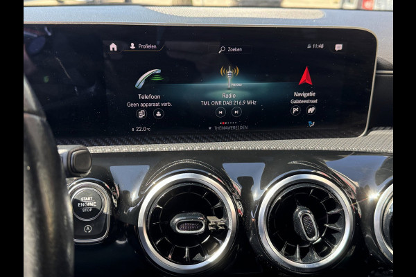 Mercedes-Benz A-Klasse 180 Design Plus- AUTOMAAT - Navigatie I Leer I Digital Dashboard I Sport interieur I Dealer onderhouden