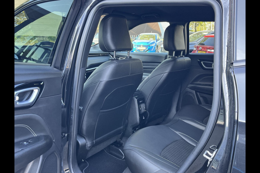 Jeep Compass 4xe 240 Plug-in Hybrid Electric 80th Anniversary Jeep Compass 4Xe | PHEV | ADAPTIVE CROUSE CONTROL | APPLE CARPLAY | STOEL+STUURWIEL VERWARMING | ACHTERUIT RIJ CAMERA |