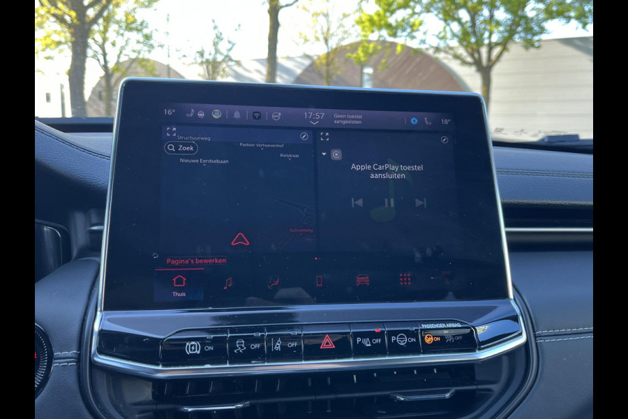 Jeep Compass 4xe 240 Plug-in Hybrid Electric 80th Anniversary Jeep Compass 4Xe | PHEV | ADAPTIVE CROUSE CONTROL | APPLE CARPLAY | STOEL+STUURWIEL VERWARMING | ACHTERUIT RIJ CAMERA |
