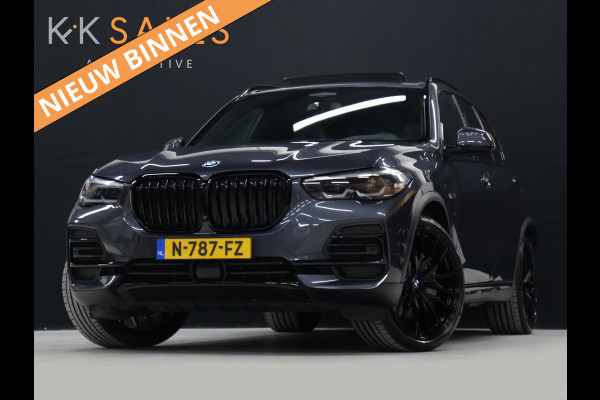 BMW X5 xDrive45e High Executive [SCHUIFKANTELDAK, APPLE CARPLAY, HEAD-UP, LUCHTVERING, MEMORY SEATS, 360 CAMERA, STOELVERWARMING, DRAADLOOS LADEN, VERWARMDE/GEKOELDE BEKERHOUDERS, ADAPTIVE CRUISE, NIEUWSTAAT]