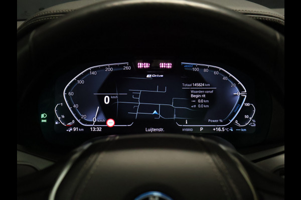 BMW X5 xDrive45e High Executive [SCHUIFKANTELDAK, APPLE CARPLAY, HEAD-UP, LUCHTVERING, MEMORY SEATS, 360 CAMERA, STOELVERWARMING, DRAADLOOS LADEN, VERWARMDE/GEKOELDE BEKERHOUDERS, ADAPTIVE CRUISE, NIEUWSTAAT]