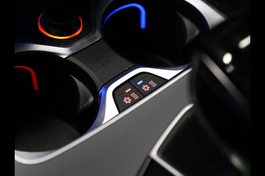 BMW X5 xDrive45e High Executive [SCHUIFKANTELDAK, APPLE CARPLAY, HEAD-UP, LUCHTVERING, MEMORY SEATS, 360 CAMERA, STOELVERWARMING, DRAADLOOS LADEN, VERWARMDE/GEKOELDE BEKERHOUDERS, ADAPTIVE CRUISE, NIEUWSTAAT]