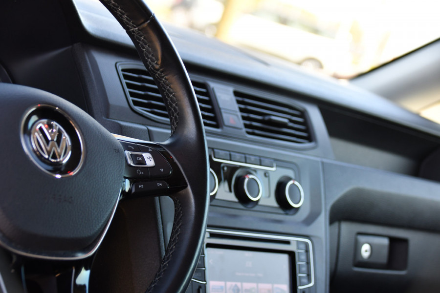 Volkswagen Caddy 2.0 TDI L1H1 PB Edition Adaptieve Cruise, Carplay, LED, Leder, 185pk, Sensoren, Multimedia, Automaat, Trekhaak, Voorruit verwarming, Uniek!