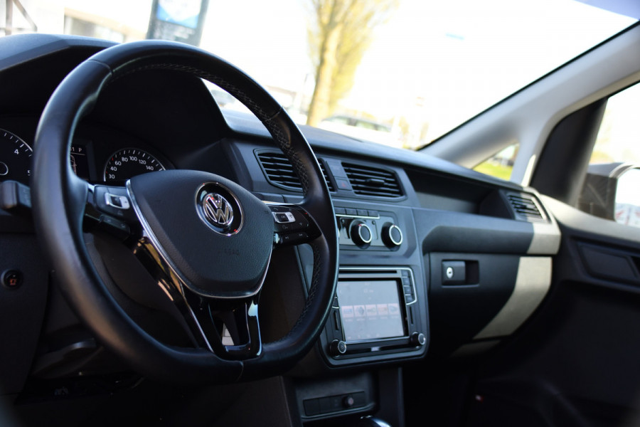 Volkswagen Caddy 2.0 TDI L1H1 PB Edition Adaptieve Cruise, Carplay, LED, Leder, 185pk, Sensoren, Multimedia, Automaat, Trekhaak, Voorruit verwarming, Uniek!