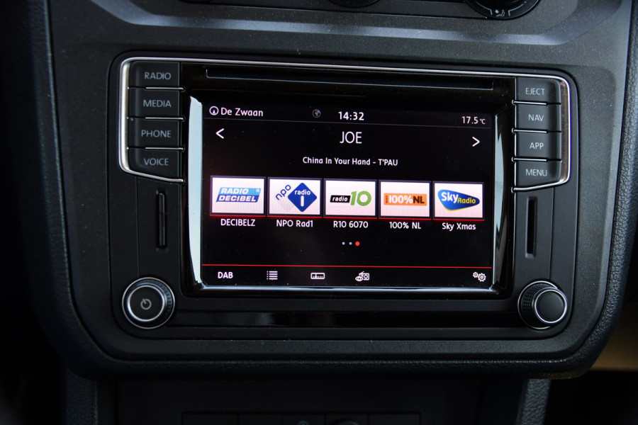 Volkswagen Caddy 2.0 TDI L1H1 PB Edition Adaptieve Cruise, Carplay, LED, Leder, 185pk, Sensoren, Multimedia, Automaat, Trekhaak, Voorruit verwarming, Uniek!