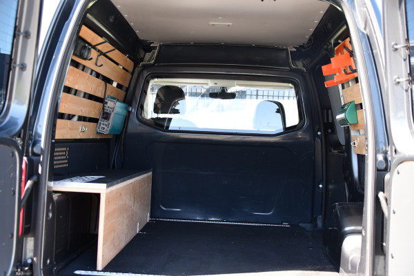 Volkswagen Caddy 2.0 TDI L1H1 PB Edition Adaptieve Cruise, Carplay, LED, Leder, 185pk, Sensoren, Multimedia, Automaat, Trekhaak, Voorruit verwarming, Uniek!