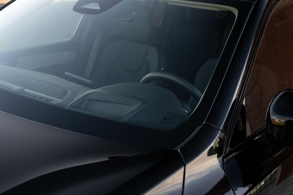 Volvo XC90 2.0 T8 AWD Plus Dark 455pk Facelift HuD 360° H/K