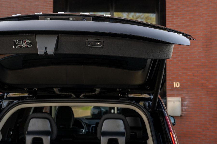 Volvo XC90 2.0 T8 AWD Plus Dark 455pk Facelift HuD 360° H/K