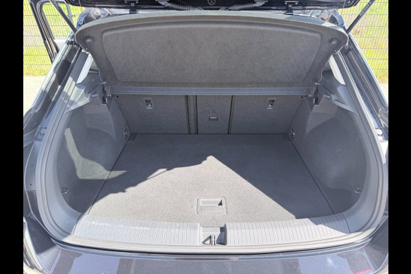 Volkswagen T-Roc 1.0 TSI Life | Camera | Carplay | PDC | ACC | NAV