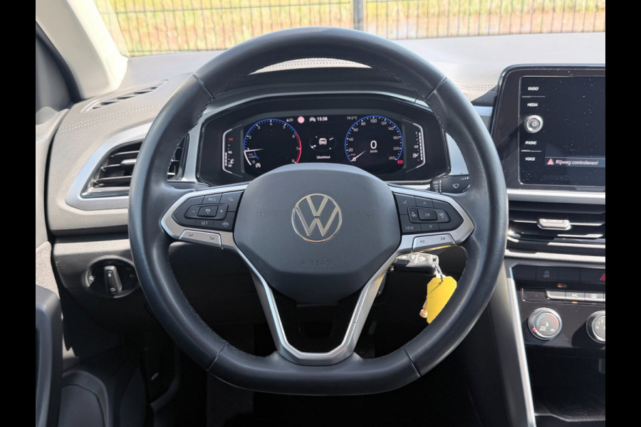 Volkswagen T-Roc 1.0 TSI Life | Camera | Carplay | PDC | ACC | NAV