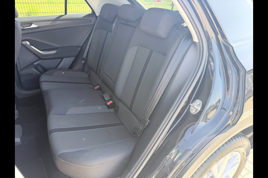 Volkswagen T-Roc 1.0 TSI Life | Camera | Carplay | PDC | ACC | NAV