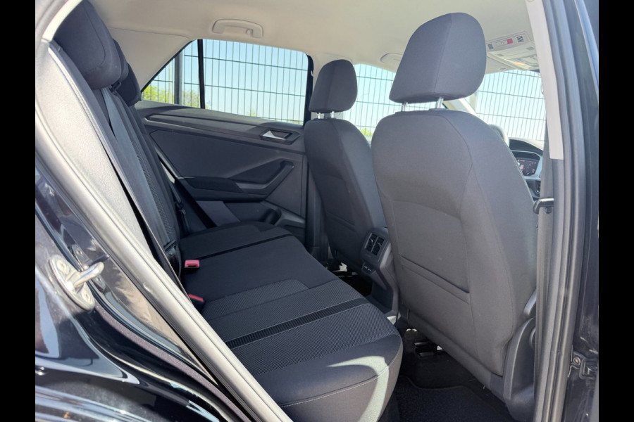 Volkswagen T-Roc 1.0 TSI Life | Camera | Carplay | PDC | ACC | NAV