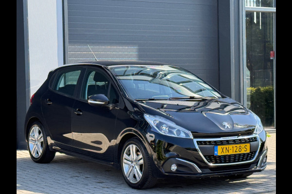 Peugeot 208 1.2 PureTech Signature / LAGE KM / NAP / CARPLAY