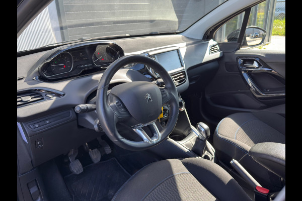 Peugeot 208 1.2 PureTech Signature / LAGE KM / NAP / CARPLAY