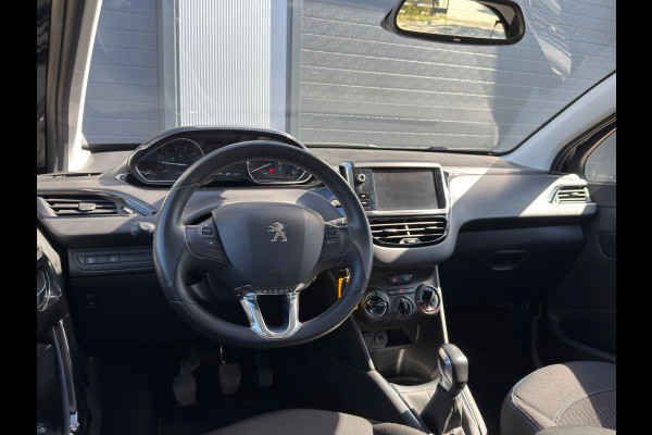 Peugeot 208 1.2 PureTech Signature / LAGE KM / NAP / CARPLAY